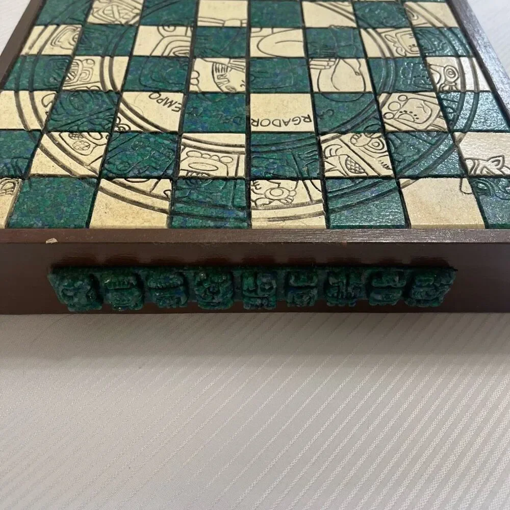 Aztec Mayan Calendar Malachite/Wood Green Chess Set VTG Read Description